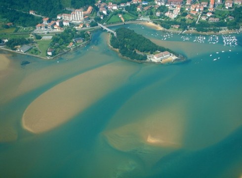 Urdaibaira akanpada antolatu dute DBH-koentzat