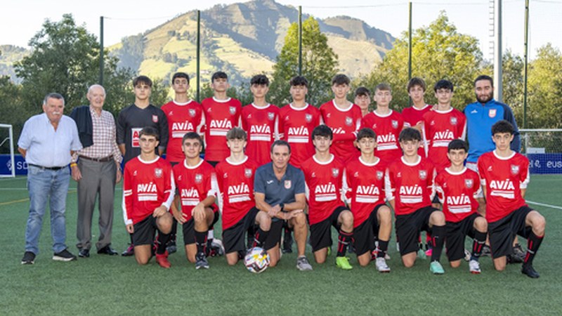 Urki-Urola kadeteen mailako partidua bertan behera 15 urteko Unax Garciaren heriotzarengatik