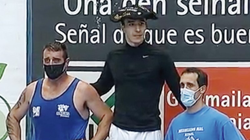 Urrezko Aizkolarien txapela jantzi zuen Hodei Ezpeletak nagusitasun osoz irabazitako finalean