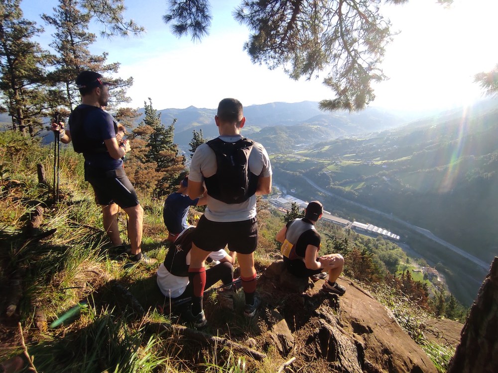 Urriaren 19rako prestatu du Udazkentraila Kalamua Korrikalari Taldeak