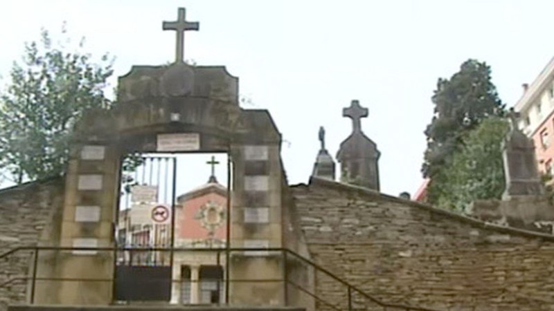 Urriaren 30etik azaroaren 1era 08:00etatik 20:00etara zabalduko dute kanposantua