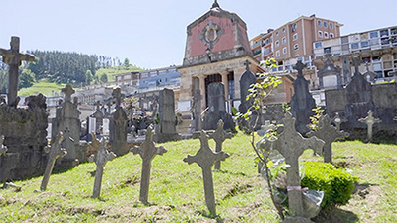 Urriaren 30etik azaroaren 1era 08:00etatik 20:00etara zabalduko dute kanposantua