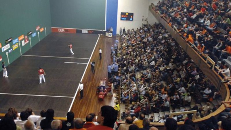 Urrutikoetxea-Iztueta Ezkurdia-Rezustaren aurka domekan Astelenan