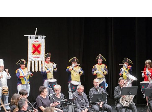 Danborradako doinuekin osatutako egitaraua eskainiko dute domeka eguerdian Coliseo antzokian