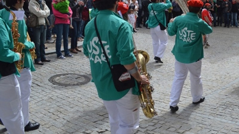 Ustekabek 17.30etan ekingo dio Eibar animatzera joateko kalejirari, Estaziñoan
