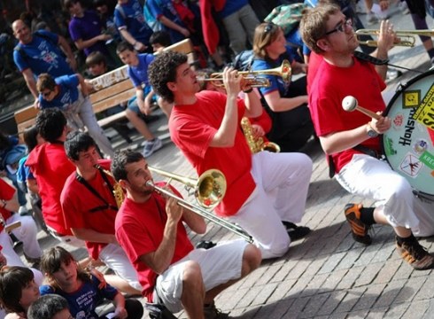 Ustekabek Eibar-Athletic partiduaren aurretik kalejira egingo du