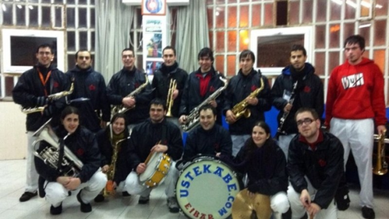 Ustekabekoak Donostiako Danborradan izango dira