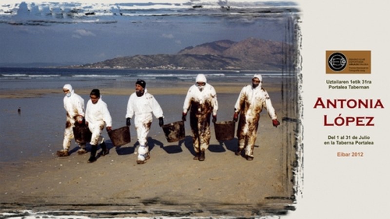 Uztailerako argazki erakusketak