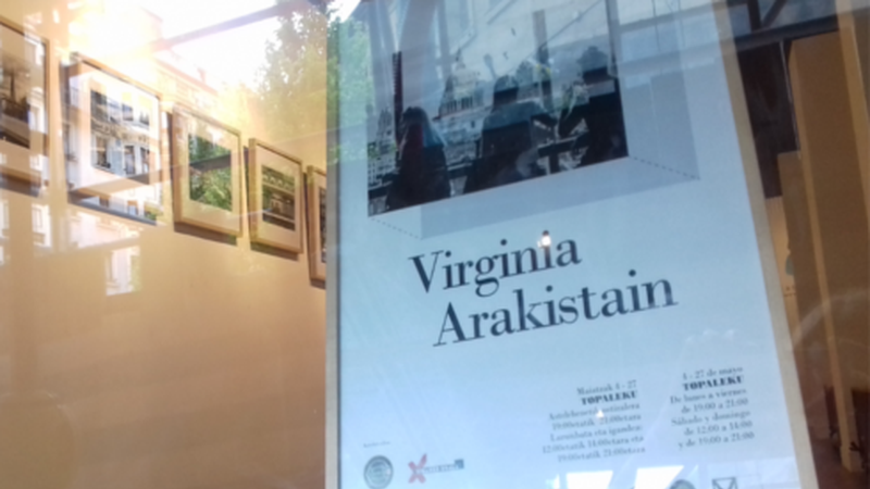 Virginia Arakistain argazkilari eibartarraren lanak Topalekuan ikusgai