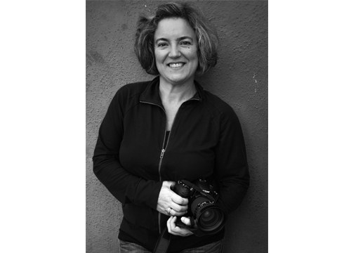 Virginia Arakistain (argazkilaria): “Hirietako bizitza isladatzea gustatzen zait”