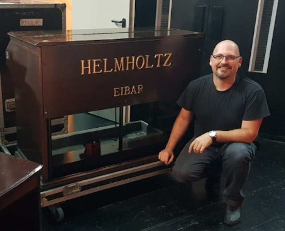 Walter Tuzzeo omenduko dute irailaren 28an