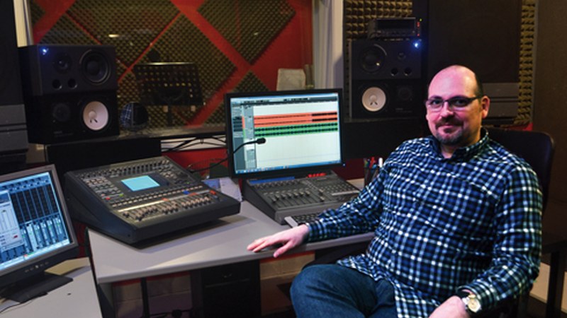 Walter Tuzzeo: “Teknikariak bere ardura dauka, baina lanaren %70 musikariak egiten du”