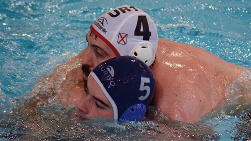 Waterpoloko Urbatek Kopako final-four-ari ekingo dio domekan Orbean