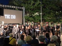 Western estiloko pelikulen musika San Juan jaiei agur esaten joateko
