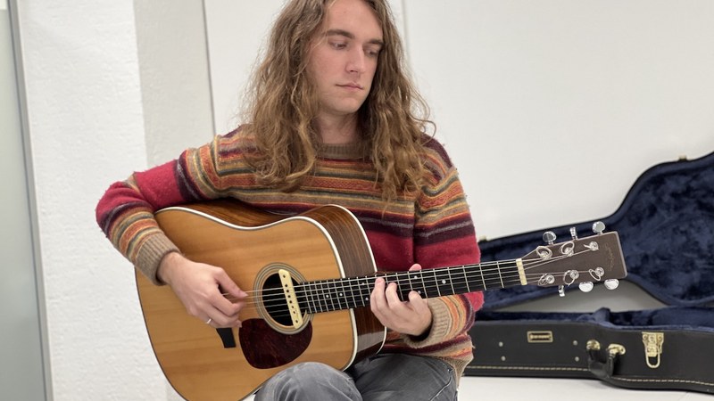 Xabier Badiola zuzenean ikusteko aukera izango dugu bihar Coliseo antzokian