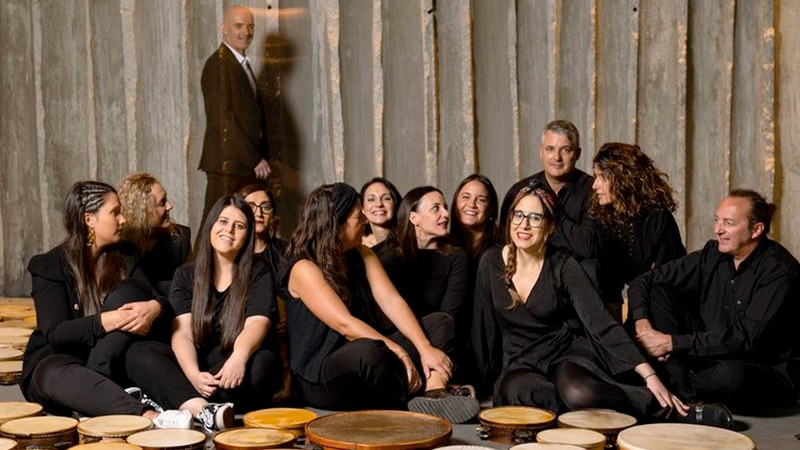 Xabier Díaz & Adufeiras, indar handiko proposamena Coliseon