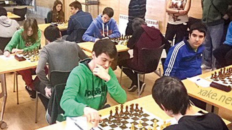 Xake Eskolako ikasleak hainbat txapelketatan aritu dira