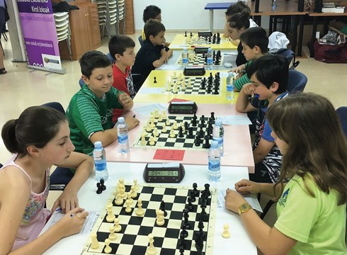 Xake Eskolaren matrikulazioa zabalik dago Klub Deportiboan