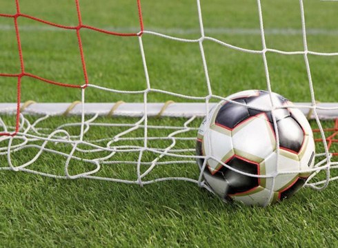 Xania eta Malape tabernek aurrea hartu dute futbol-zaletuaren txapelketan