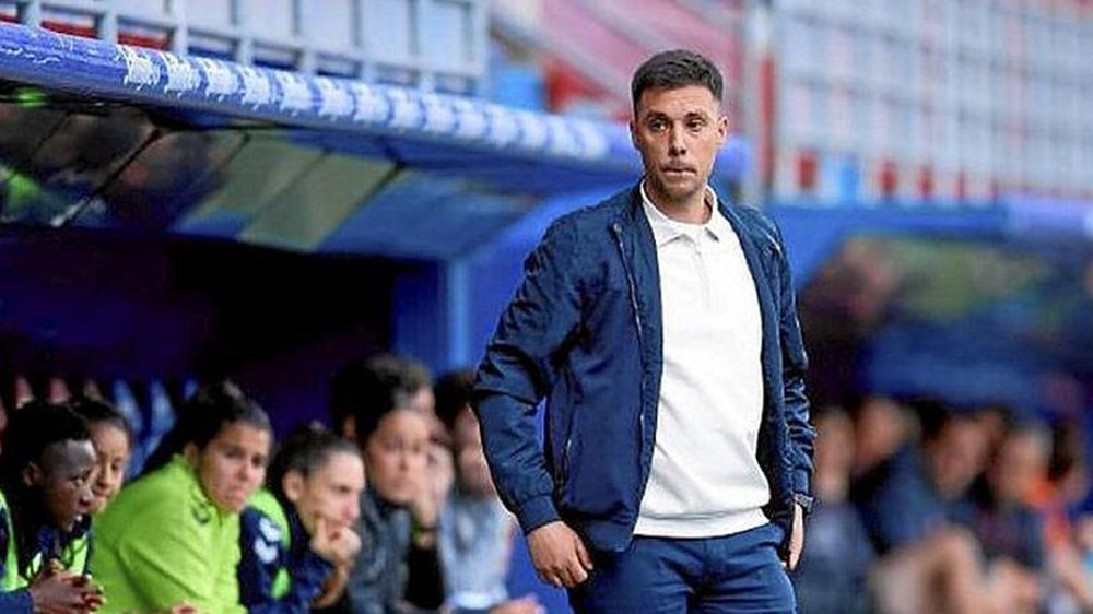 Yerai Martinek ez du jarraituko F Ligako SD Eibarko entrenatzaile izaten