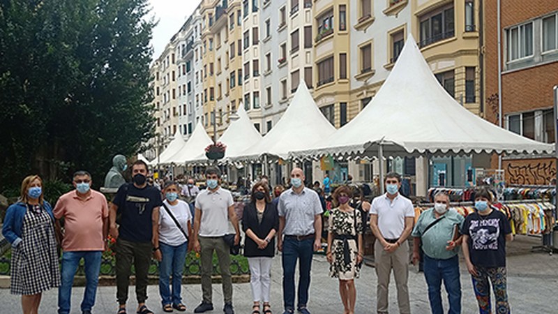 Zabaldu dute gaurtik barixakura bitartean martxan egongo den Udako Merkealdien Azoka