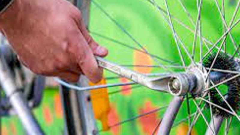 Izen-emate epea zabalik dago "Berrerabili eta Berrasmatu" tailerretan