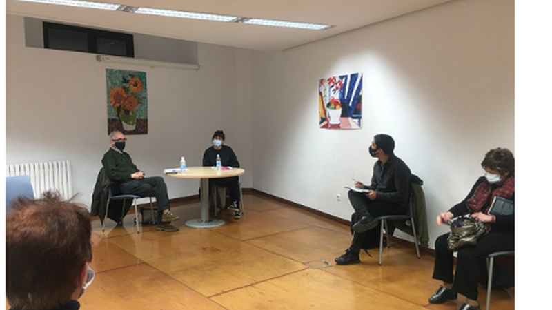 Zabalik dago “Idazlearekin harixa emoten” irakurle taldearen partaide izateko izen-ematea