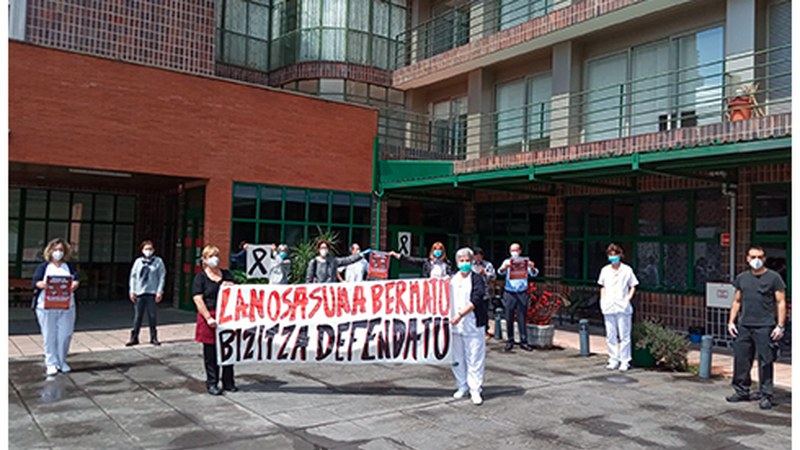 Zaharren egoitzak: zaindu beharreko zaintza