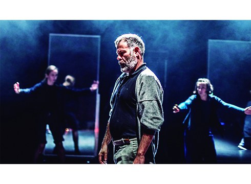 Zaldi urdina antzezlana eskainiko dute bihar Coliseoan