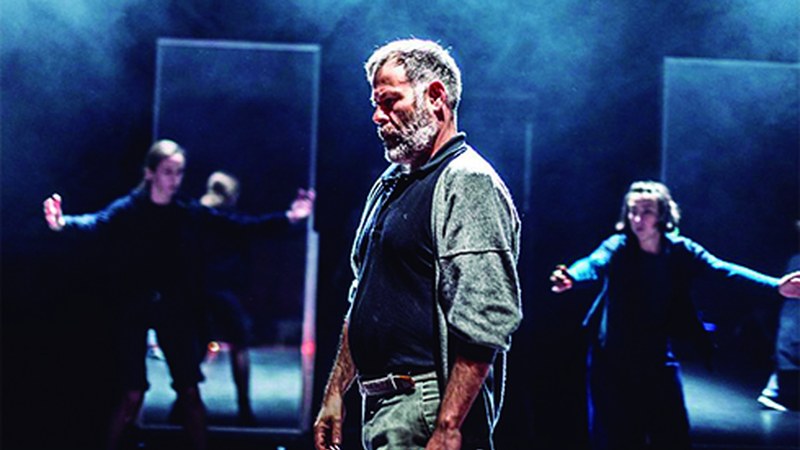 Zaldi urdina antzezlana eskainiko dute bihar Coliseoan