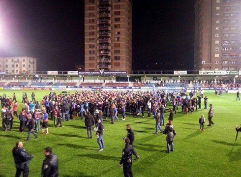 Zapatu gauean ospatuko du igoera Eibarrek