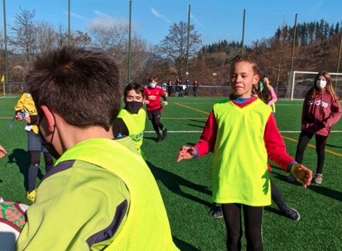 Zapatu goizean errugbiak hitzordua izango du Unben, Multikirolen barruan