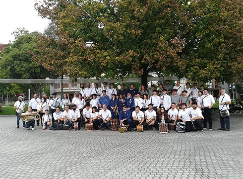 Zapatuan Amorebieta-Etxanon ospatu zen Txistu Egunean egon ziren Usartza taldekoak