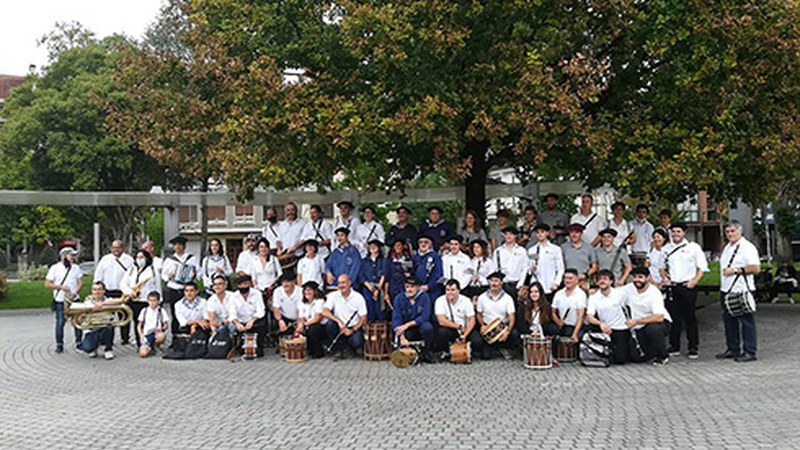 Zapatuan Amorebieta-Etxanon ospatu zen Txistu Egunean egon ziren Usartza taldekoak