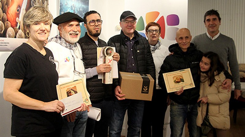 Zapatuan banatu zituzten Eibarko XIX. Pintxo Lehiaketako sariak Arrate Kultur Elkartean