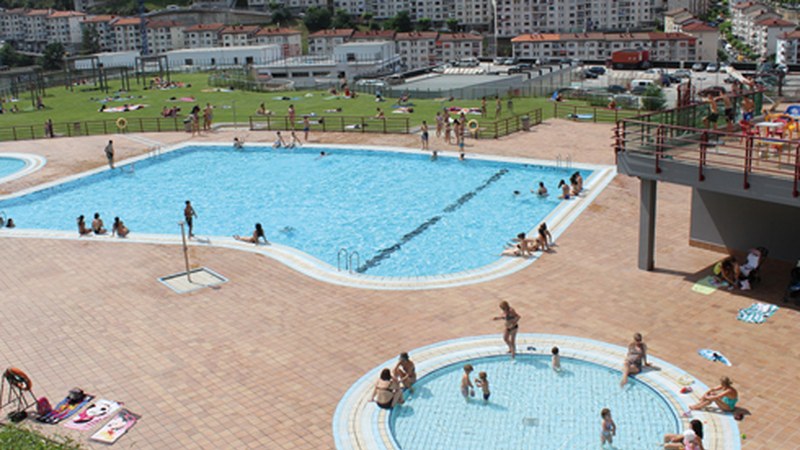 Zapatuan kanpoko igerilekua zabalduko dute Ipuruan