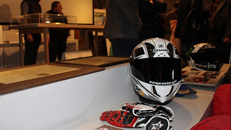 Zapatuan zabaldu zuten 'Eibar Motorraren Mundua' erakusketa Armagintzaren Museoan