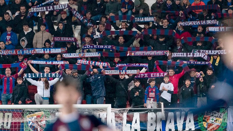 Zapatuko Granada CFren aurkako partidurako sarrerak salgai daude