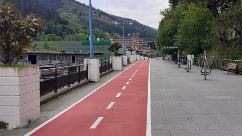 Zeintzuk dira bihartik aurrera perimetralki itxita egongo diren herriak Gipuzkoa, Bizkaia eta Araban?