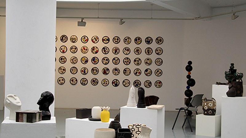 Zeramika eta Dibujo Udal Eskoletako ikasturte amaierako erakusketa zabalduko dute gaur Portalean