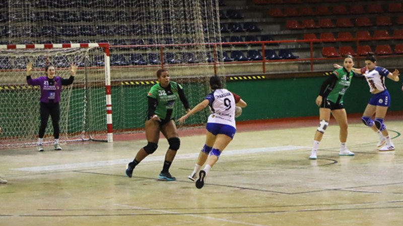 Zilarrezko Mailako Mek Eibar Eskubaloiak Basaurin jokatuko du zapatuan