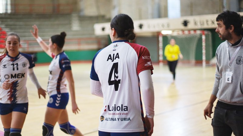 Zilarrezko Mailako Mek Eibar Eskubaloiak neurketa zaila izango du Bilbon