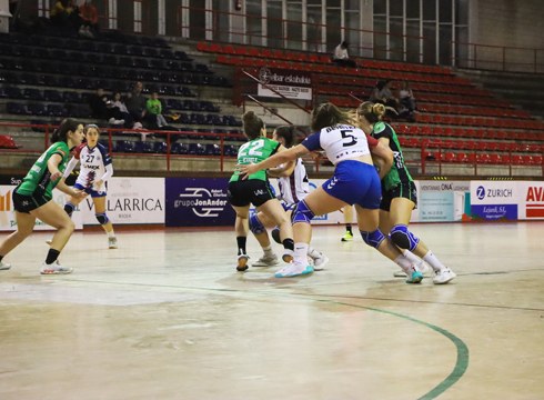 Zilarrezko Mailako Mek Eibar Eskubaloian Zarautz hartuko du zapatuan Ipuruan