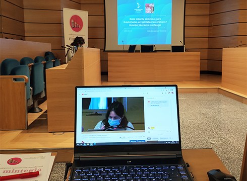 Zuzenean jarraitu daiteke aurtengo mintegia gure YouTubeko kanalean