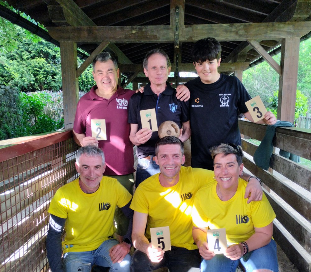 Ander Unamuno infantila hirugarren izan zen Ezoziko tiraldian