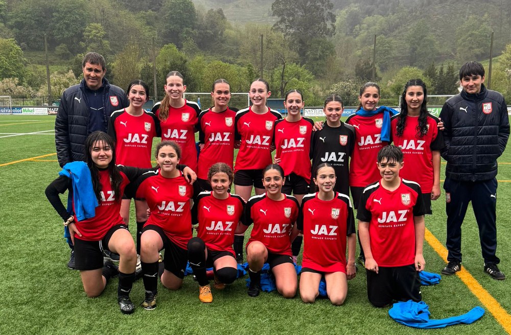 CD Urki-ren emakumezkoen infantilen taldeak Debako Aldamar Txapelketa irabazi du