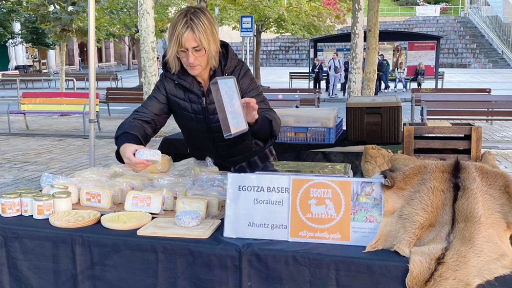Debabarreneko Gazta Azoka egingo da domeka goizean Untzagan