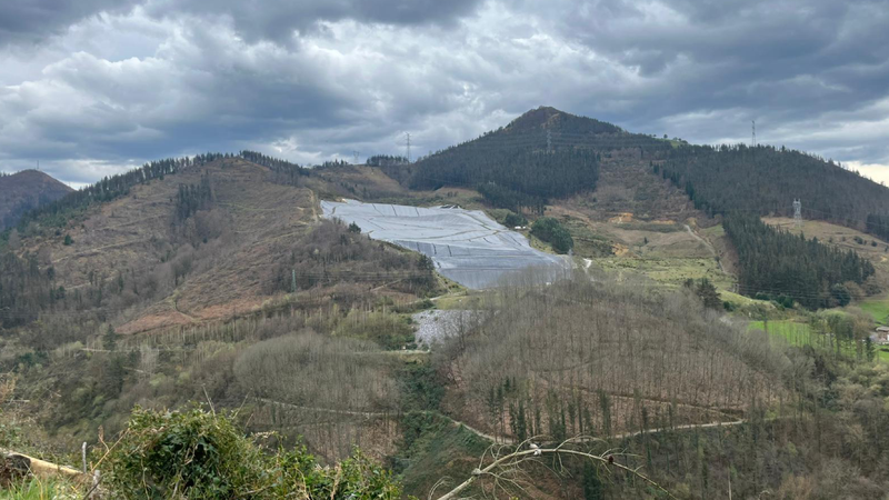 EH Bilduk Zaldibarko zabortegian segurtasuna bermatzeko zein neurri hartu diren galdetu dio Jaurlaritzari