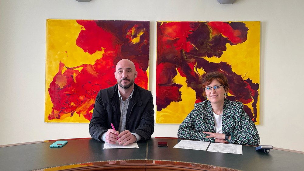 Eibar erreferente turistiko jasangarria izatea helburu duen udal-estrategia aurkeztu dute