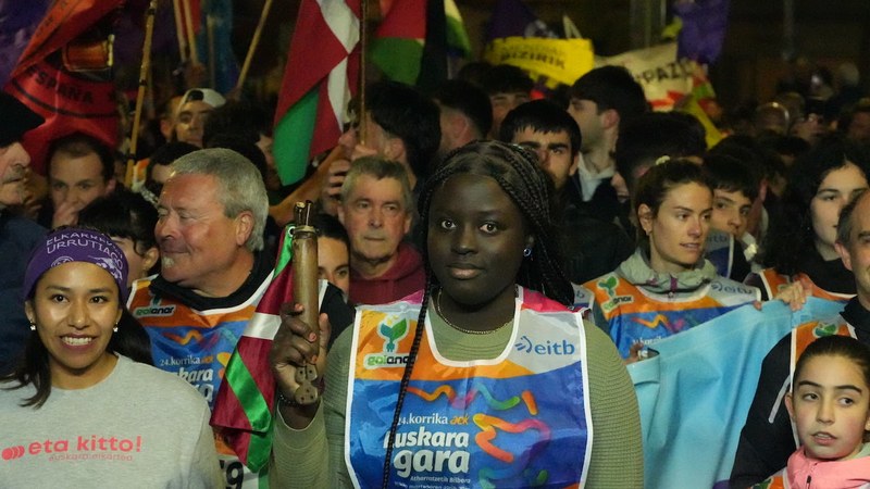 Eibar festa giroan izan da Korrikaren lekuko